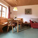 Haus Claudia Lipp *